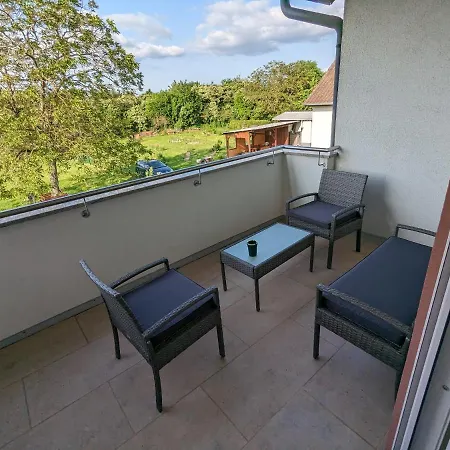S'bahnhoefle Apartment