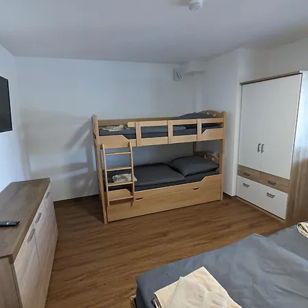 S'bahnhoefle Appartamento *