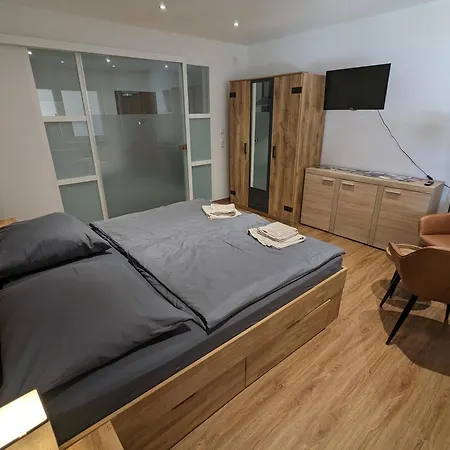 S'bahnhoefle Apartmán *