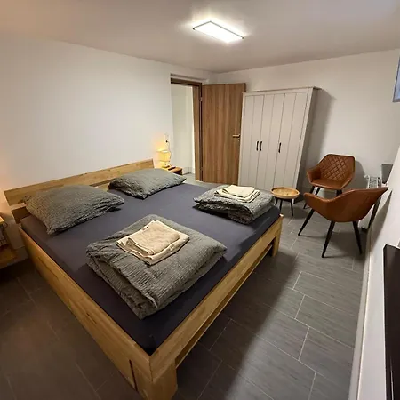 Apartment S'bahnhoefle