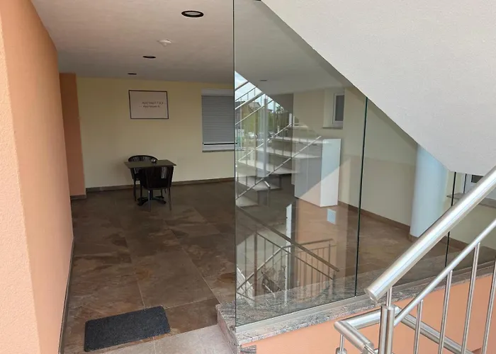 Daire S'bahnhoefle *