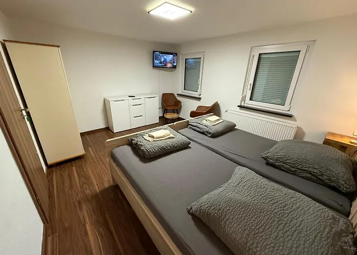 Daire S'bahnhoefle *